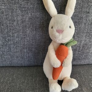 JellyCat BOBBI Bunny with Carrot